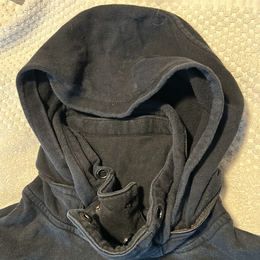 Sweater - Picture 2 of 3